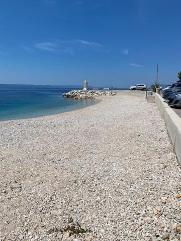 Villa Leo Beach Studio Podgora Buitenkant foto